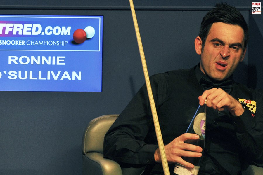 吸引了举重 吸引了举重