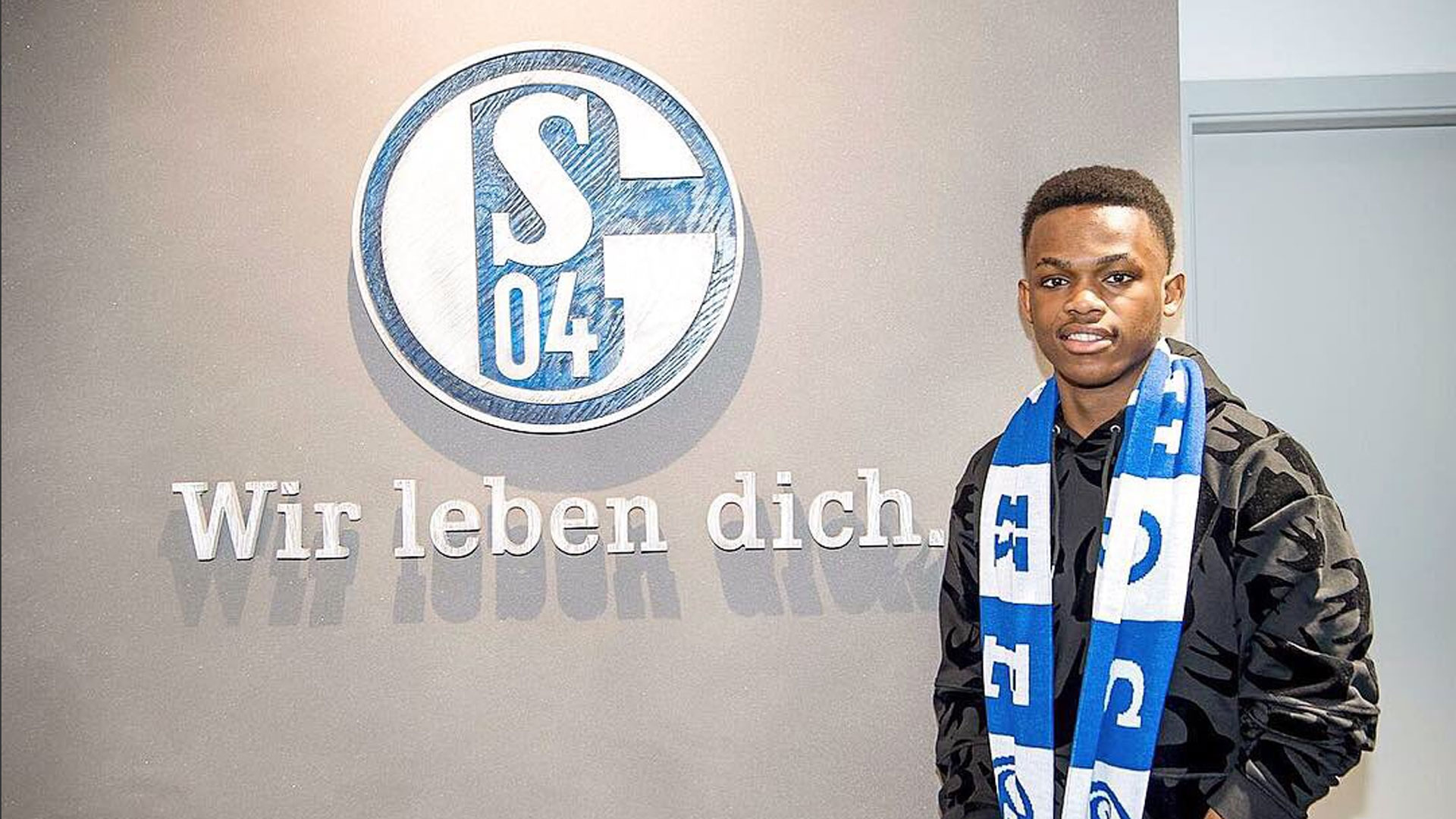 他的财富来 他的财富来