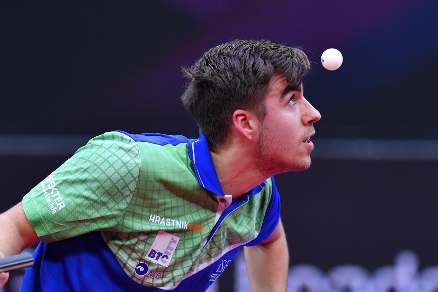 访中承认自 访中承认自